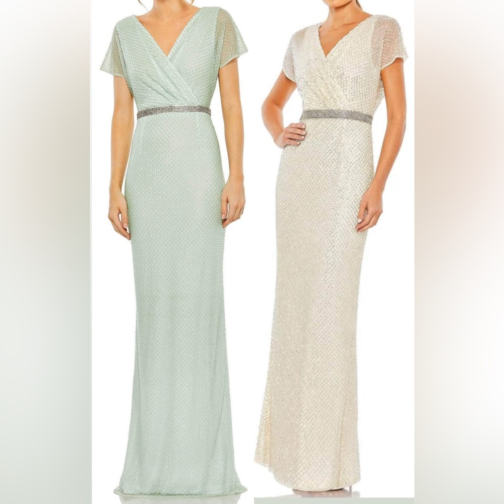 NWT Mac Duggal $698 MSRP green Beaded Column Gown 93678 short sleeve